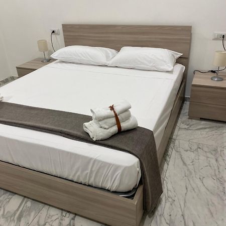 B&B De Rossi185 Bari Extérieur photo